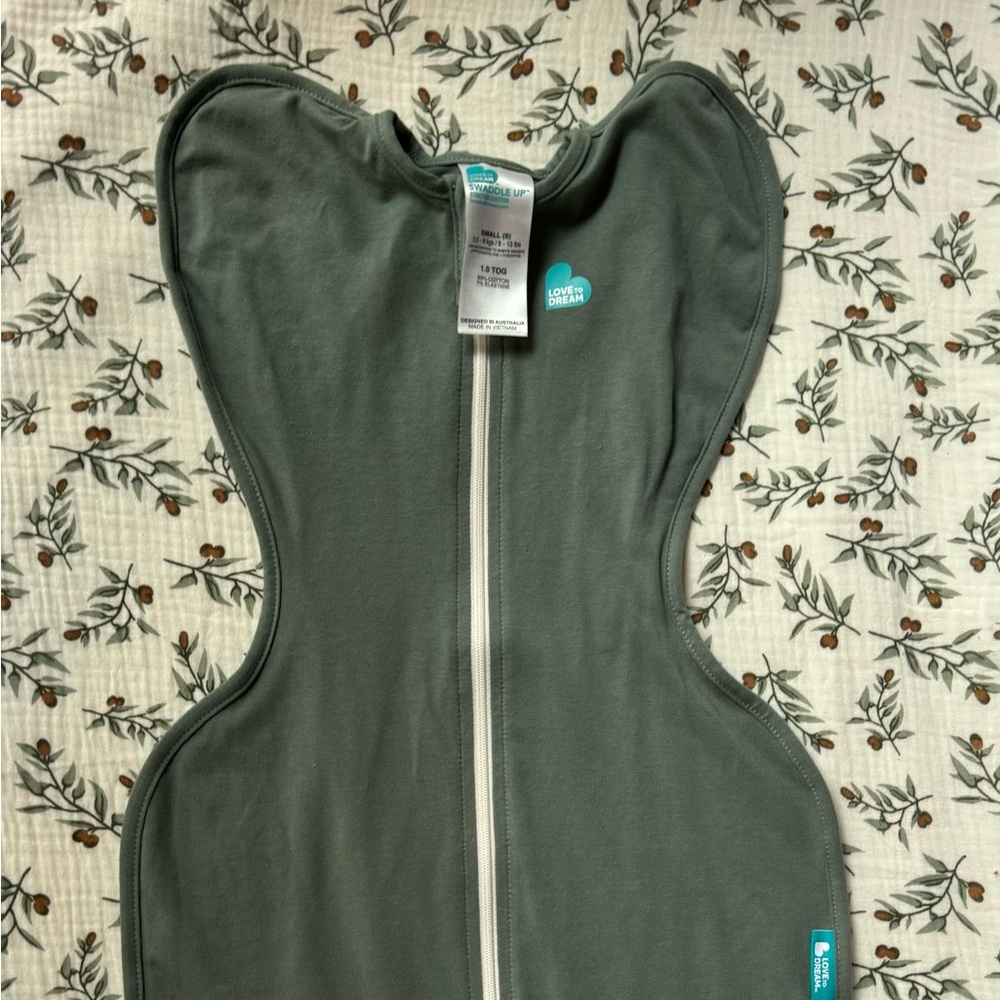 Love to Dream Swaddle - Small Olive